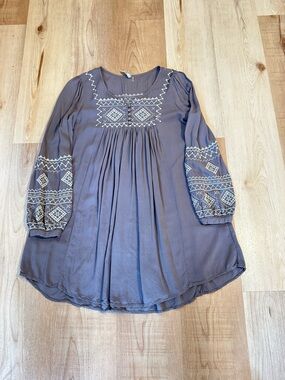 monoreno embroidered dress Leonor Floral Dress main image 1